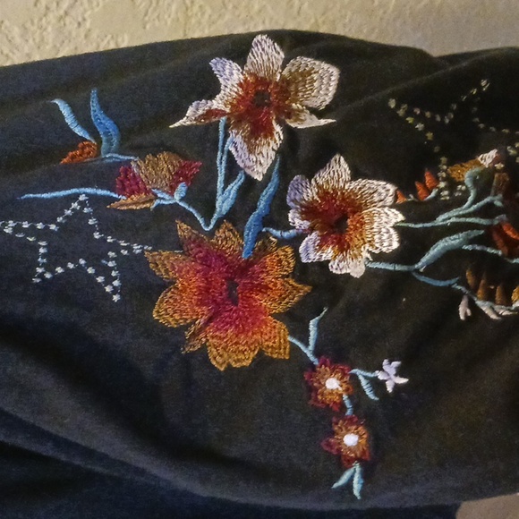 Free People Embroidered Top- Small - Picture 7 of 9